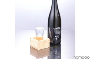 【料理を最高峰レベルで引き立てる究極の食中酒!】「越路吹雪 超辛口 純米酒」が全国一斉に発売