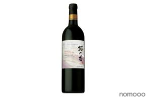 【2つのワイナリーの原酒をアッサンブラージュ！】「ＳＵＮＴＯＲＹ ＦＲＯＭ ＦＡＲＭ 結の香 テロワールアンサンブル」新発売