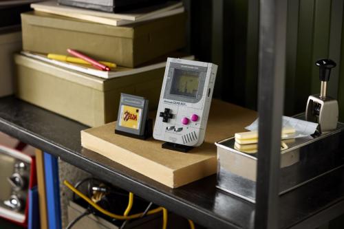 初代ゲームボーイをレゴで忠実に再現