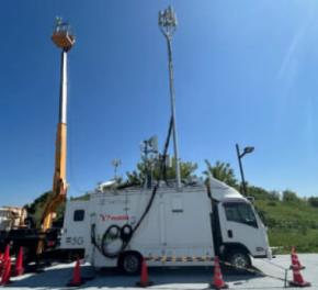 ソフトバンク、コミケ106で電波対策強化 Starlink衛星Wi-Fiも投入