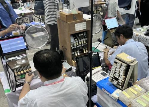 ブースの内側