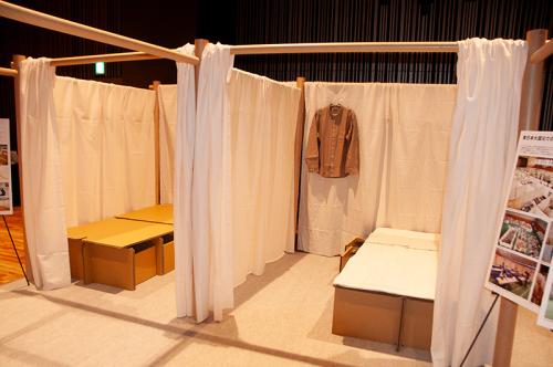 ボランタリー・アーキテクツ・ネットワーク(VAN)が提供する段ボールベッド