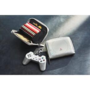 初代プレステグッズが特別付録に　「MonoMaster」11月号で懐かしの本体を再現