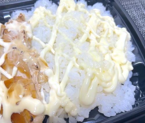 ご飯にまでマヨ