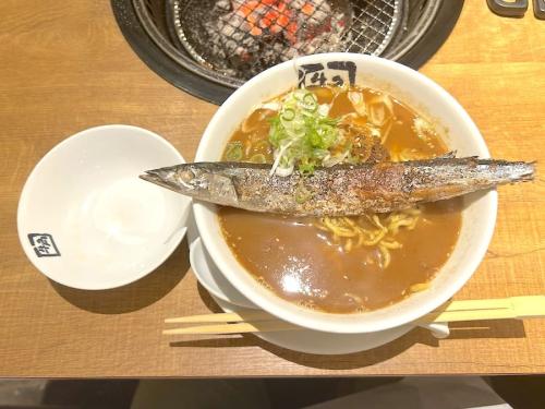牛角流秋刀魚ラーメン