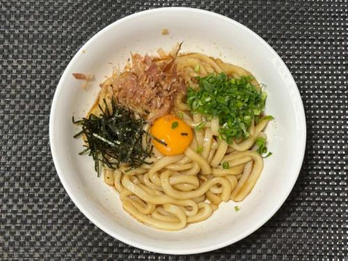 自宅で本格「油そば」を再現 山本ゆりさんのレシピ、実際に作ってみた