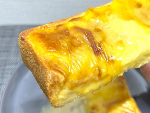 フレンチトーストのようで、違う