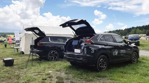 特務機関NERV(ネルフ)災害対策車両