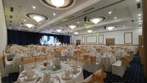 ベトナム南部の結婚披露宴が自由すぎた件 「遅れて行ったらほぼ誰もいなかった」