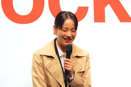 刑事役を演じるのは初めて