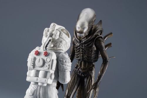 カプセルトイの域を超えた超造形 SR+シリーズに「エイリアン」襲来
