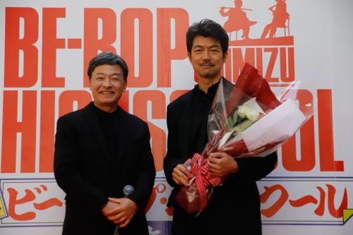 難波喬司静岡市長と仲村トオルさん