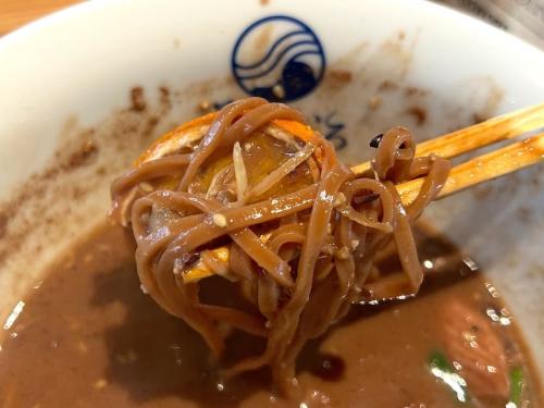 まったく未知のラーメン体験