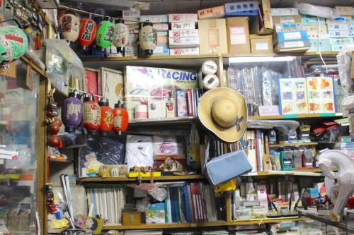 店内にある棚