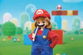 「スーパーマリオ リカちゃん」発売決定　マリオ＆ピーチ姫に変身
