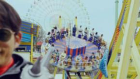 またひらパーがやった 岡田准一が“見切れる”新CM、完成度の高い狂気に震える