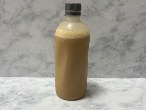 コーヒー牛乳のような淡い色合いに変化