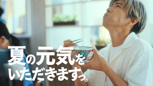 吉野家の新TVCM「オレと麦とろ牛」篇