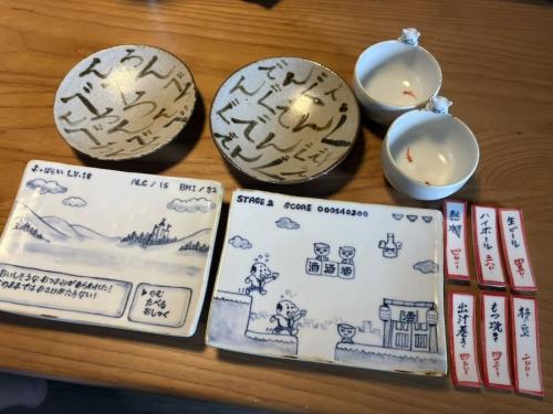 「スーパーマリオ」風のお皿も購入