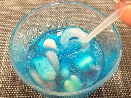 混ぜる