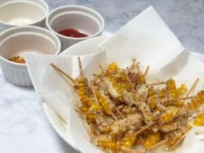 海外でバズり中の「とうもろこし串」を作ってみた!これは……カリカリ食感に手が止まらない