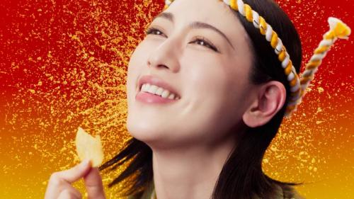 三吉彩花さん