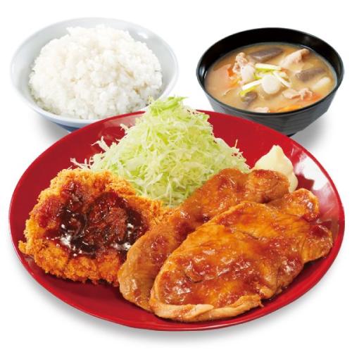 大判豚の生姜焼きとチキンカツの合い盛り定食（ダブル）