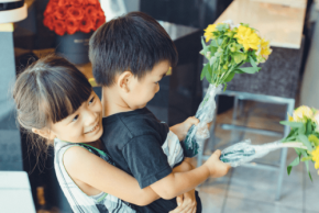 花活JAPAN第2回ワークショップ開催、規格外の花でブーケづくり