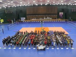 小学生バレーボール大会「第2回おけいはん杯」をパナソニック アリーナで開催