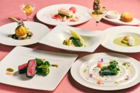 「Cafe & Bar LIBER」春の季節限定メニューを展開！ 旬の食材と絶妙なパフェが登場