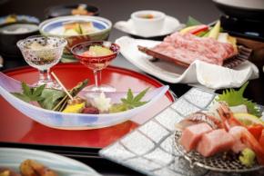 わんわんリゾート 矢田屋松濤園、6月1日より夏の会席料理を提供開始