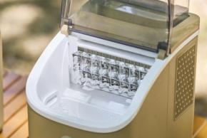 PowerArQ、夏のキャンプに革命を起こすポータブル製氷機「Ice Cube Maker」を発表