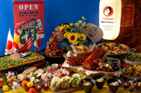 ANAクラウンプラザホテル広島、オタフクソースとコラボした夏限定「World Street Buffet」開催
