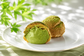 宇治抹茶の濃厚なコクを堪能する洛甘舎の「洛甘シュー<抹茶>」