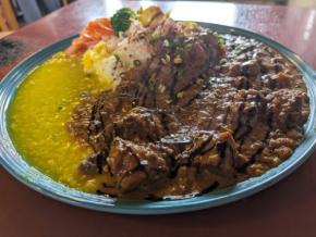 中野坂上の人気店が飯田橋へ、スパイスカレーFIFTY 2号店がオープン