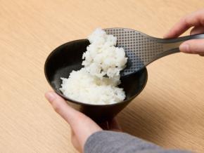 炊きたてのごはんがつきにくい！ただのしゃもじなんかじゃない、「ごはんがつきにくい快適しゃもじ」が誕生