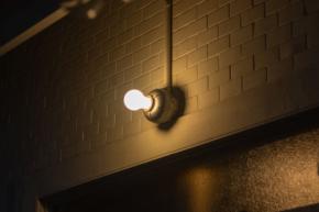 P.F.S.、インダストリアルな空間に映える新作照明器具「CAST ALUMINUM LAMP」を発売