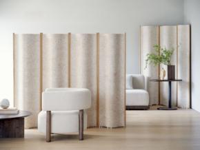 カズマ、廃棄生地から生まれたサステナブルパーテーション「STANDING CURTAIN」をオルガテック東京2026で初披露