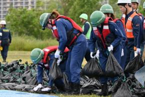 北区総合水防訓練、新たな防災気象情報を用いた実践的な水防工法を実施