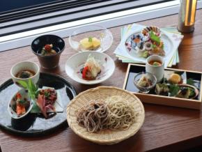 Oh-SOBAR、瀬戸内海を望む絶景で旬の鱧を堪能する「淡路島鱧会席」を夏季限定で提供