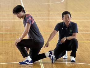 大磯小学校で秋澤一輝講師による陸上授業が開催