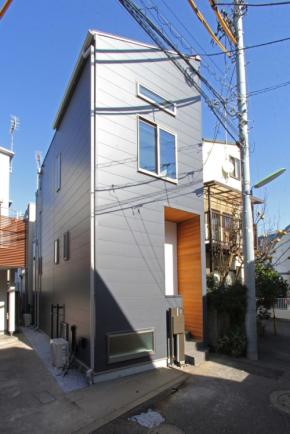 狭小地を最大限に活かす二世帯住宅の工夫