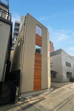 文京区に完成した10坪のコンパクトハウス、和モダンの感性とこだわりの家具が調和する住まい