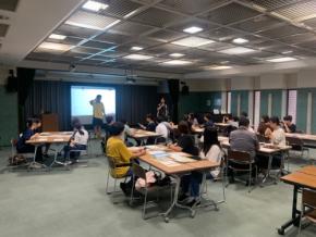 親子でネットリテラシーを学ぶ「レイのブログ」体験会を開催