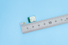 加賀FEI、Bluetooth Low Energy通信ソフト内蔵モジュール2機種を開発