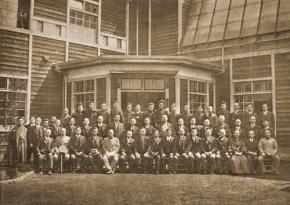 東京工芸大学同窓会が発足100周年を迎え記念展を開催