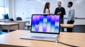 MacBook Neoの物理セキュリティを強化する専用アダプターが新発売