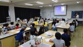 近畿大学附属広島中学校東広島校で「わくわく体験教室」9月19日開催