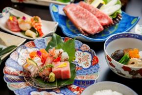 わんわんリゾート 矢田屋松濤園で秋の味覚を堪能する会席料理がスタート