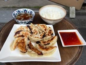 川崎中島商店街に餃子専門店「羅餃」がオープン